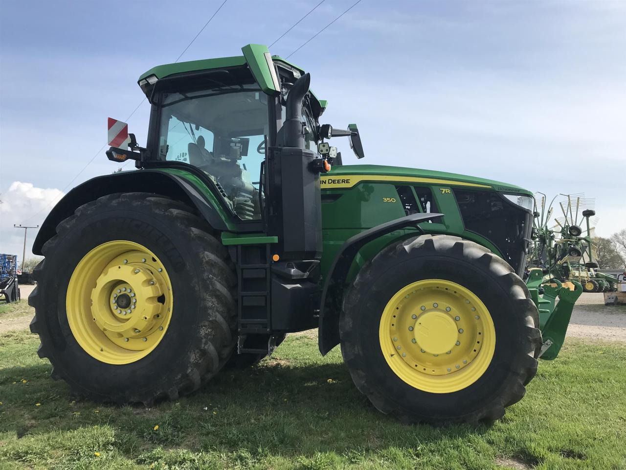 John Deere 7R 350 - Tractor: afbeelding 2 John Deere 7R 350 - Tractor: afbeelding 2