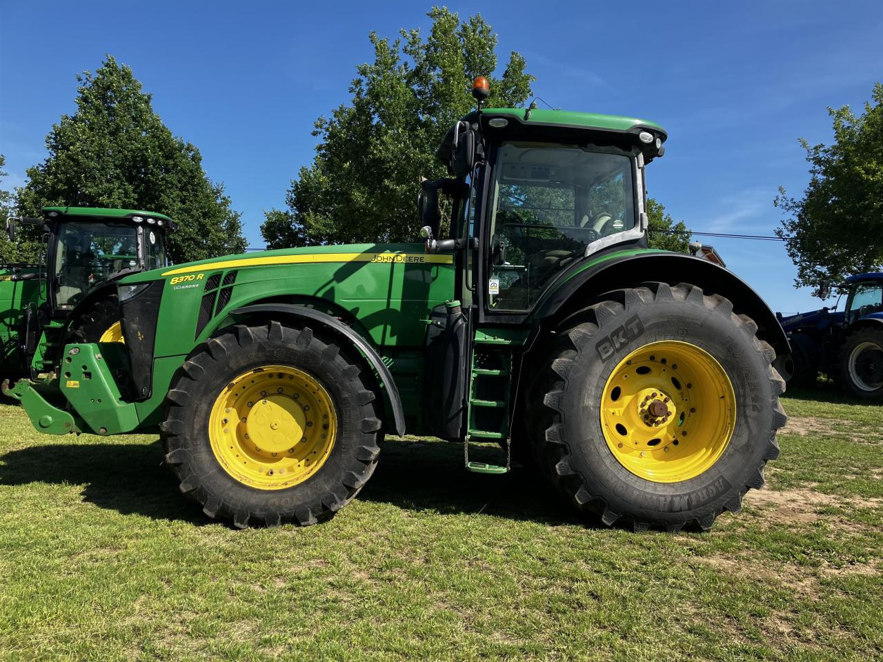 John Deere 8370R - Tractor: afbeelding 1 John Deere 8370R - Tractor: afbeelding 1