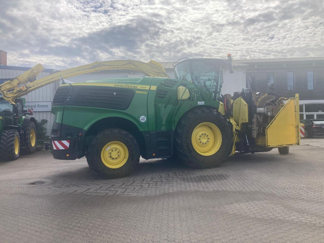 John Deere 9900i - Hakselaar: afbeelding 4 John Deere 9900i - Hakselaar: afbeelding 4