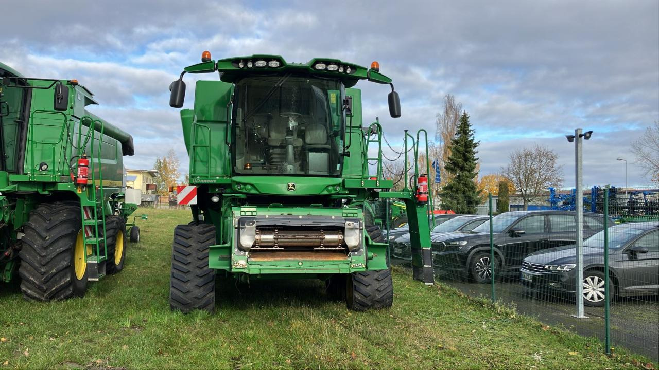 John Deere S680 - Maaidorser: afbeelding 2 John Deere S680 - Maaidorser: afbeelding 2