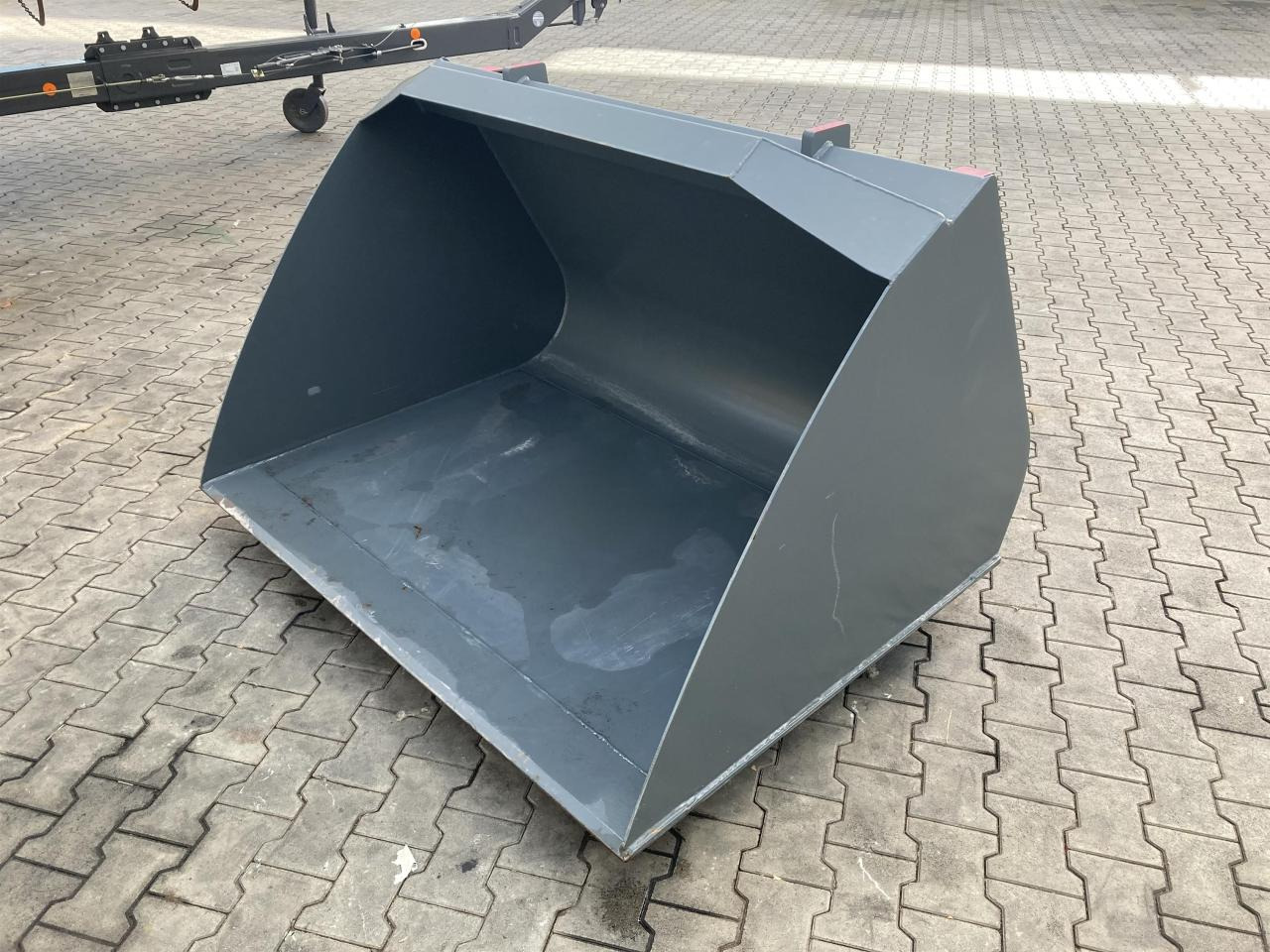 Kramer 1600 mm - Bak: afbeelding 1 Kramer 1600 mm - Bak: afbeelding 1