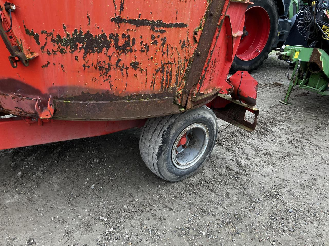 Kuhn Euromix I - Voermengwagen: afbeelding 4 Kuhn Euromix I - Voermengwagen: afbeelding 4