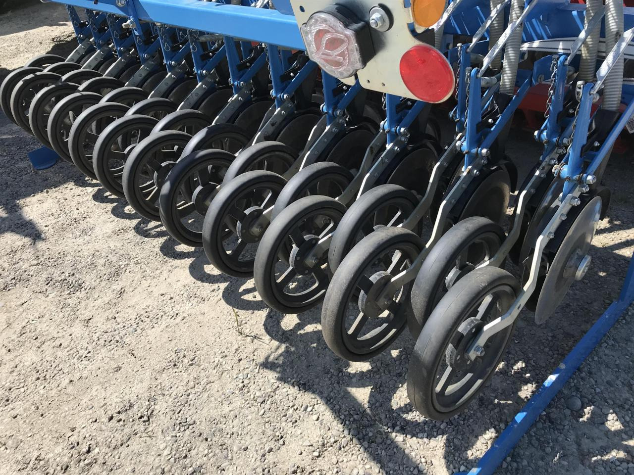 Lemken Saphir 8 Autoload - Zaaimachine: afbeelding 4 Lemken Saphir 8 Autoload - Zaaimachine: afbeelding 4