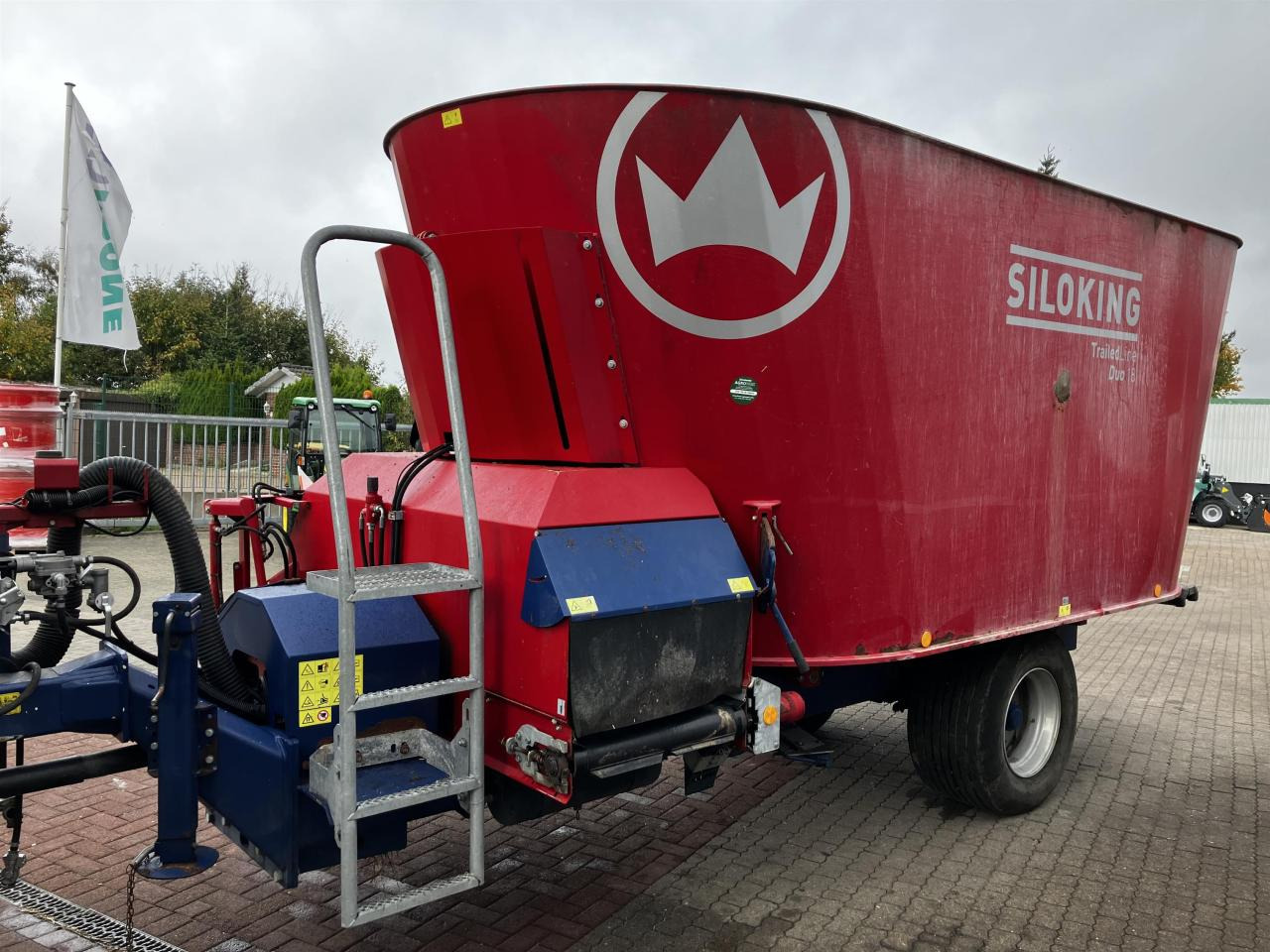 Mayer Trailed Line DUO 18 - Voermengwagen: afbeelding 2 Mayer Trailed Line DUO 18 - Voermengwagen: afbeelding 2