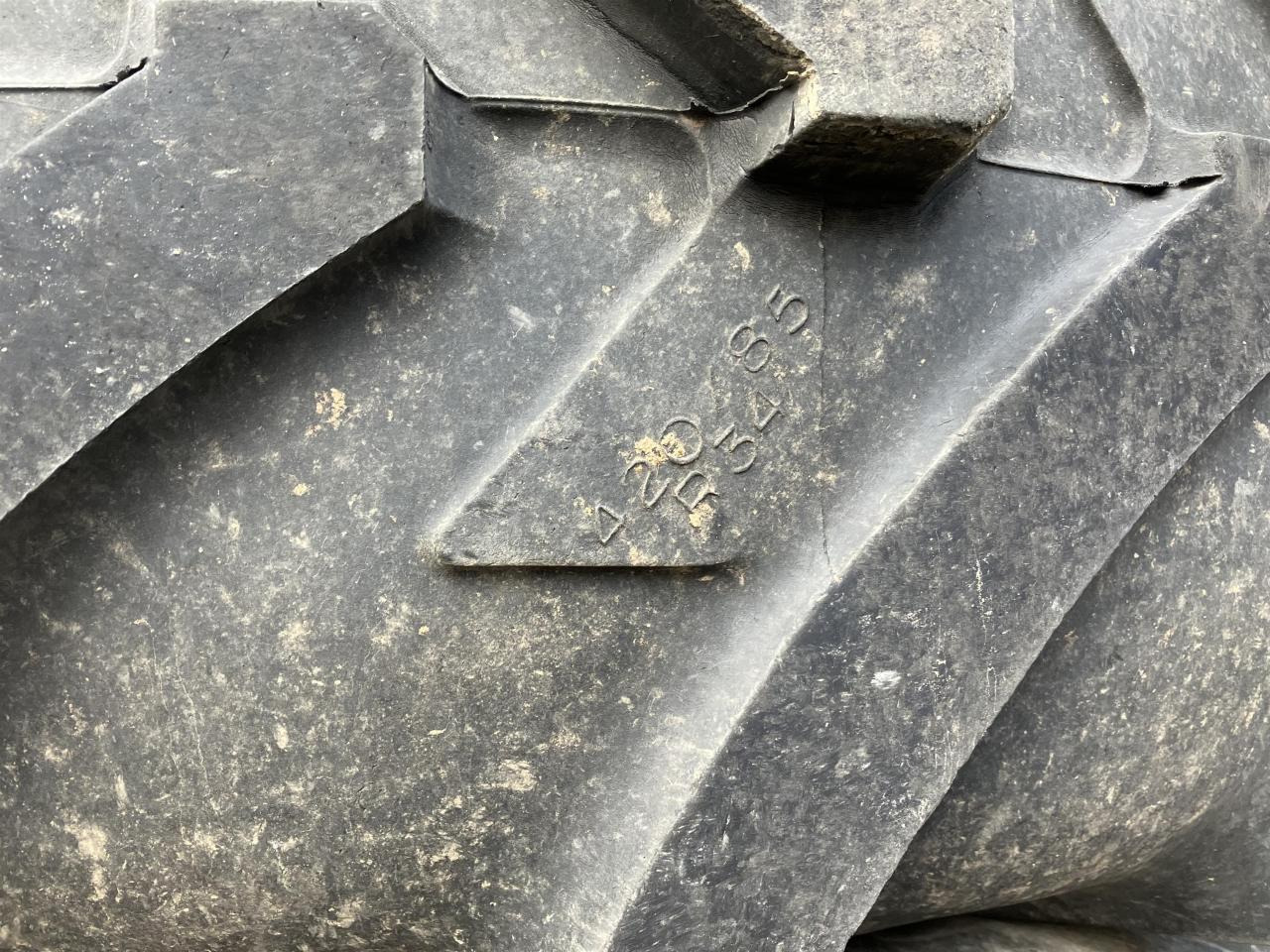 Michelin 420/85R34 - Band voor Landbouwmachine: afbeelding 3 Michelin 420/85R34 - Band voor Landbouwmachine: afbeelding 3