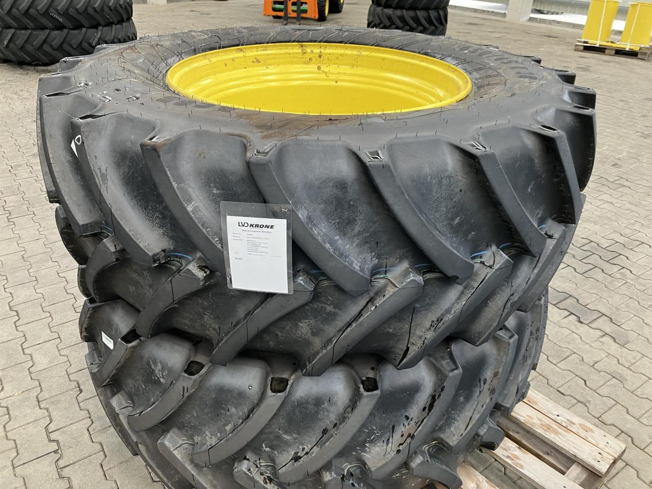Mitas 650/65R38 - Band voor Landbouwmachine: afbeelding 1 Mitas 650/65R38 - Band voor Landbouwmachine: afbeelding 1