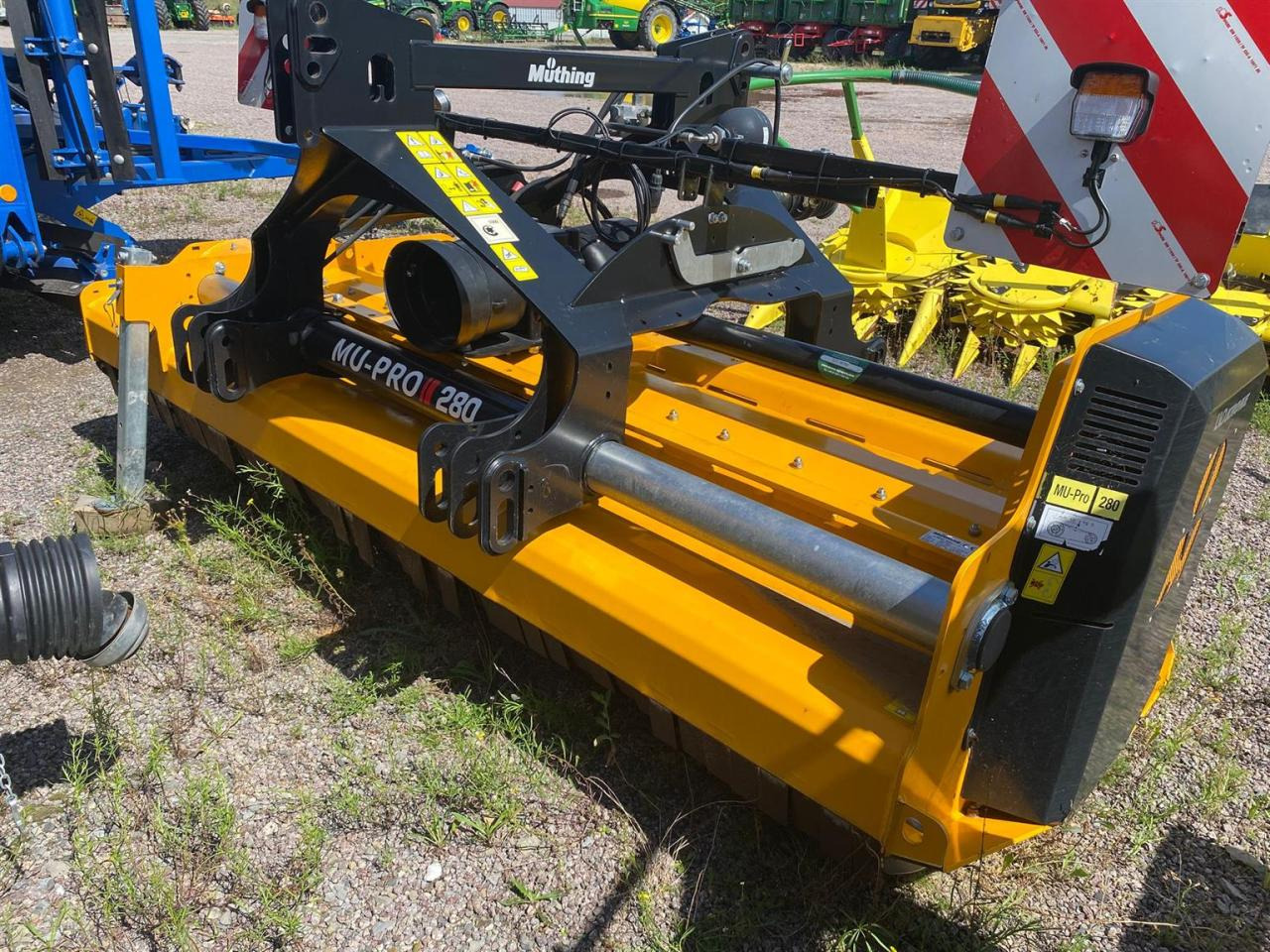 Müthing MU-PRO/F 860 Vario - Klepelmaaier: afbeelding 3 Müthing MU-PRO/F 860 Vario - Klepelmaaier: afbeelding 3