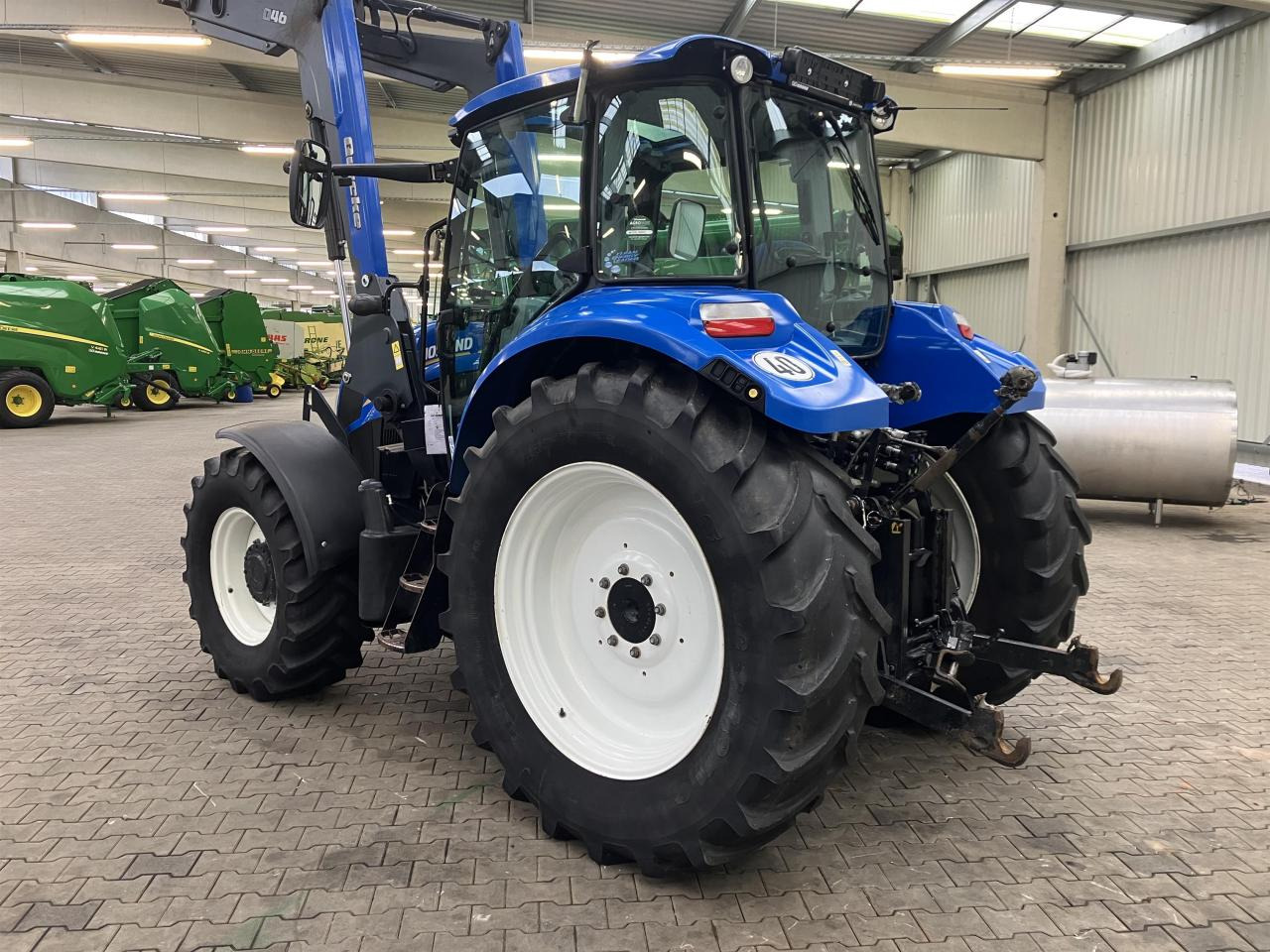 New Holland T 5.105 - Tractor: afbeelding 5 New Holland T 5.105 - Tractor: afbeelding 5