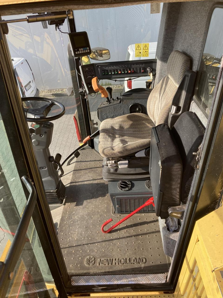 New Holland TX 65 Plus - Maaidorser: afbeelding 4 New Holland TX 65 Plus - Maaidorser: afbeelding 4