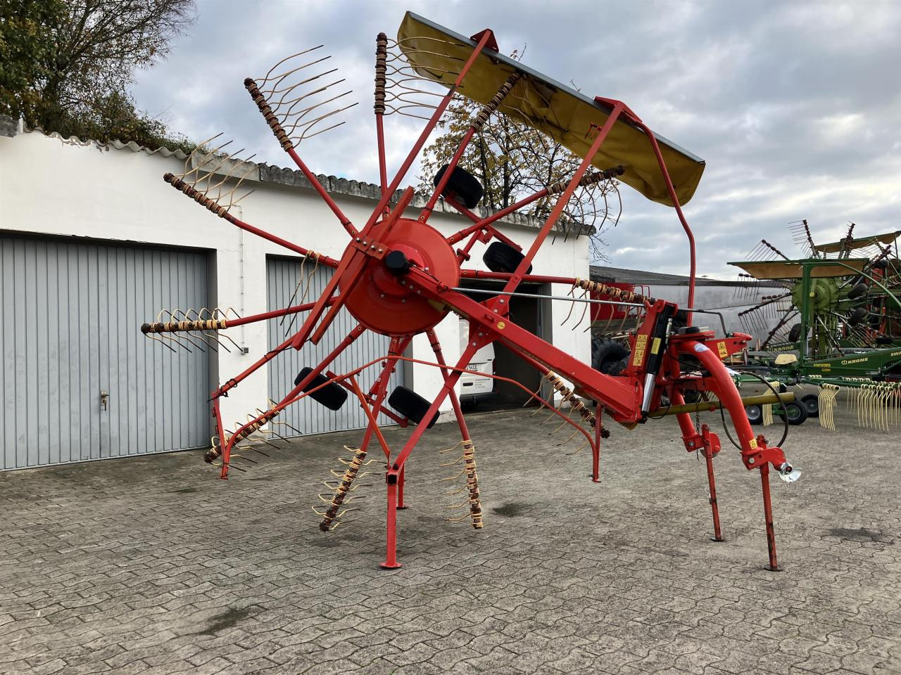 Niemeyer Twin 470 -DH - Hooischudder: afbeelding 4 Niemeyer Twin 470 -DH - Hooischudder: afbeelding 4