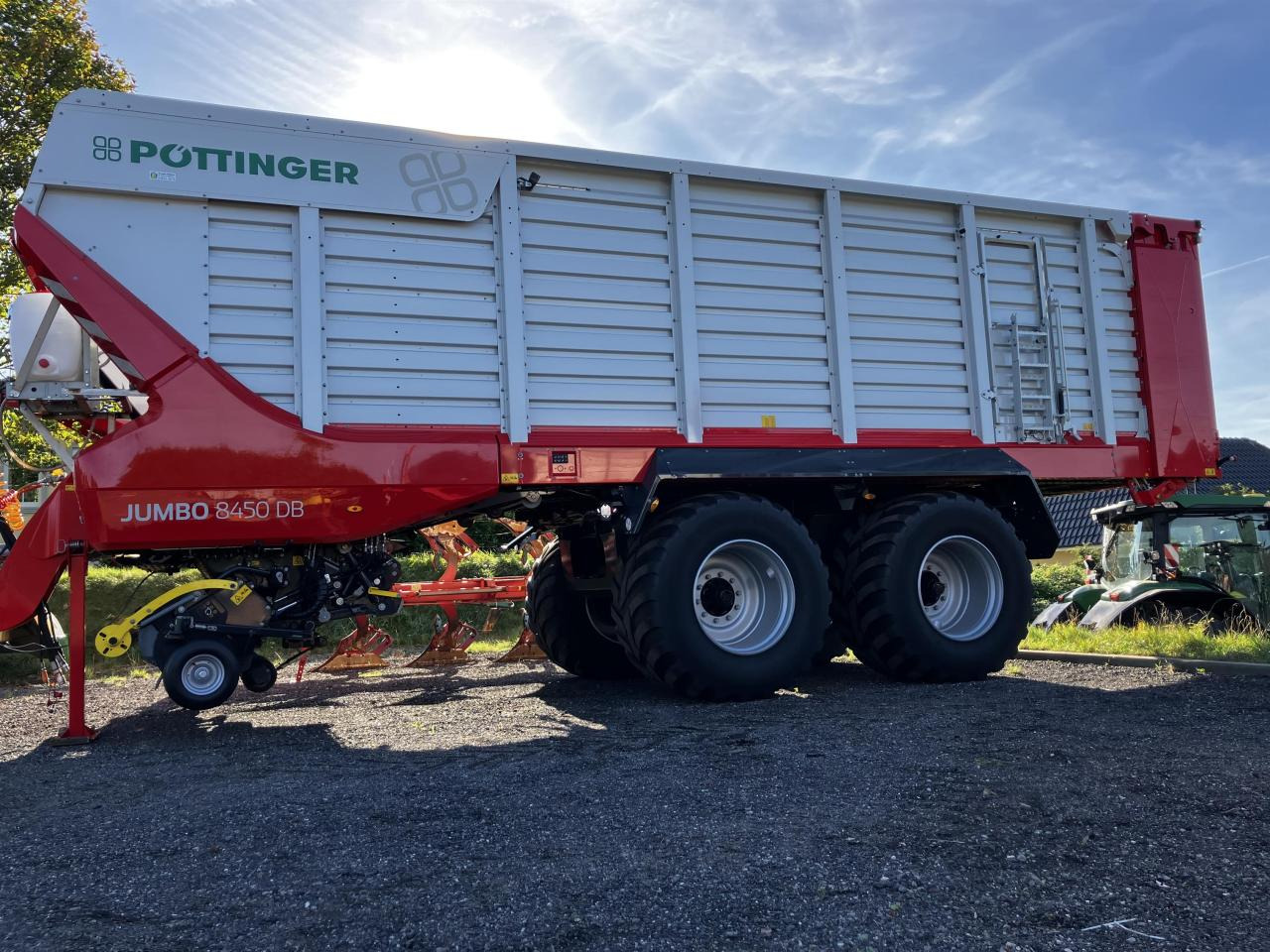 Pöttinger Jumbo 8450 DB - Opraapwagen: afbeelding 1 Pöttinger Jumbo 8450 DB - Opraapwagen: afbeelding 1