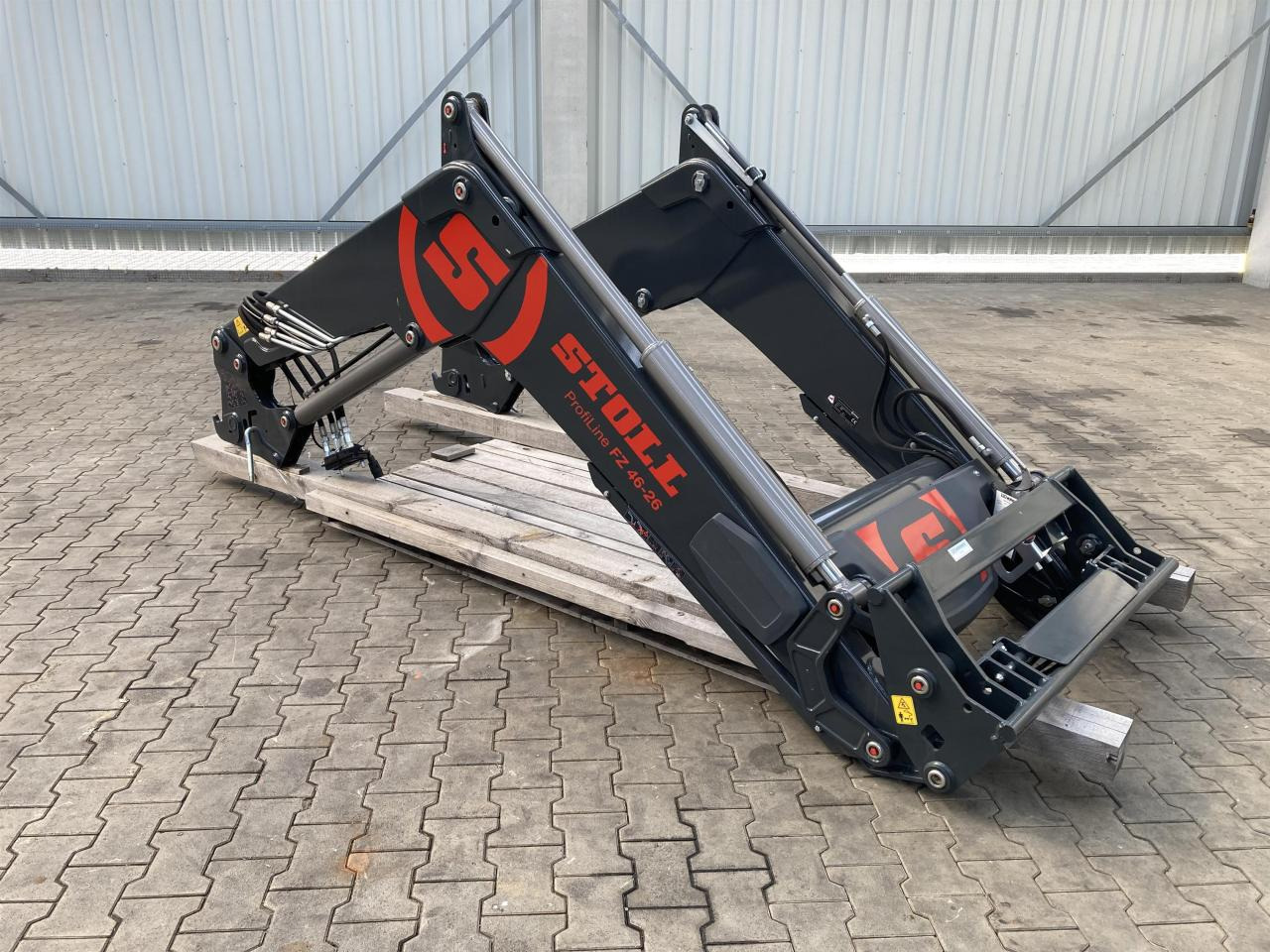 Stoll FZ 46-26.1 - Voorlader voor tractor: afbeelding 1 Stoll FZ 46-26.1 - Voorlader voor tractor: afbeelding 1