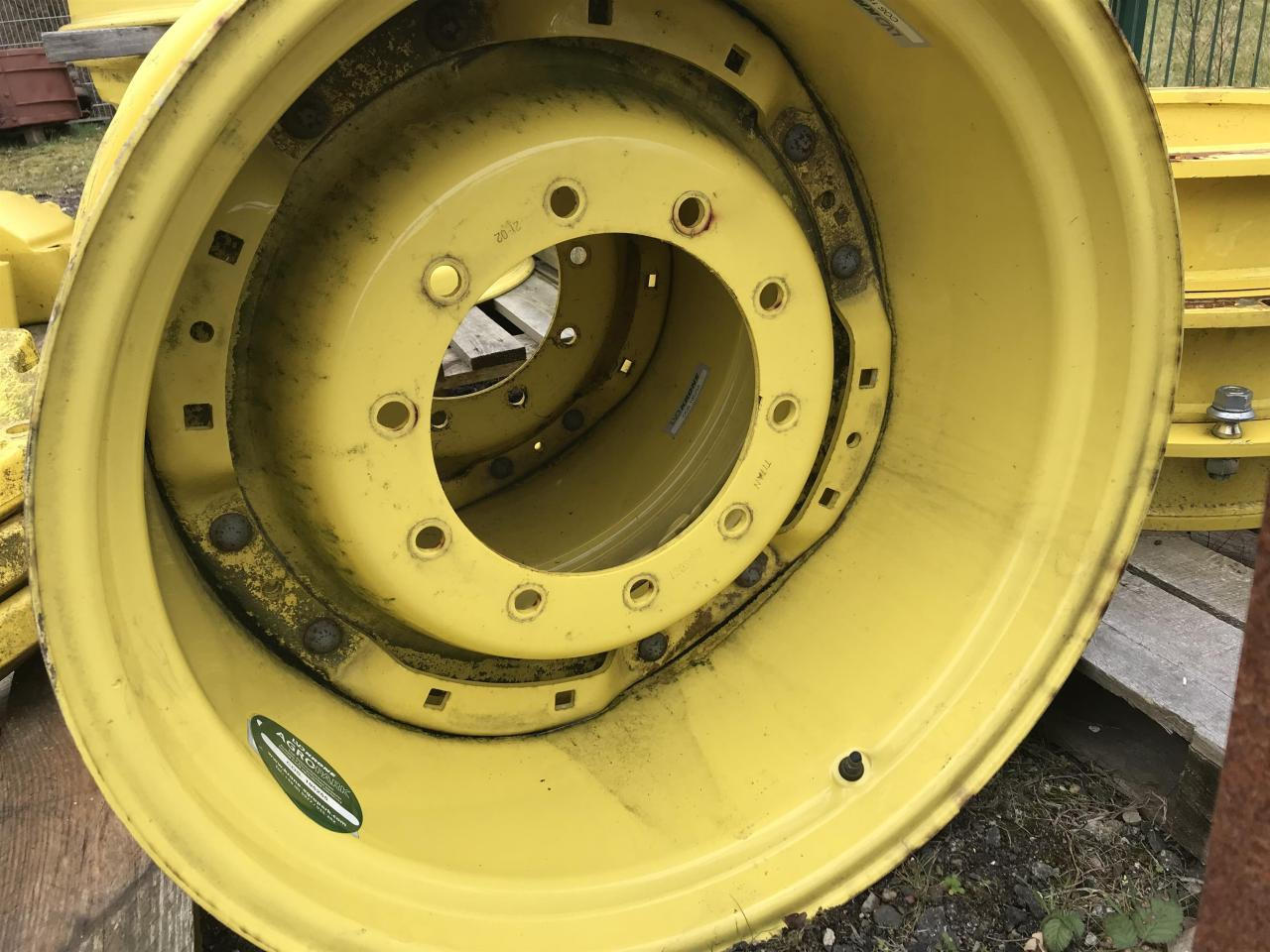 Titan 18x28 - Band voor Landbouwmachine: afbeelding 4 Titan 18x28 - Band voor Landbouwmachine: afbeelding 4