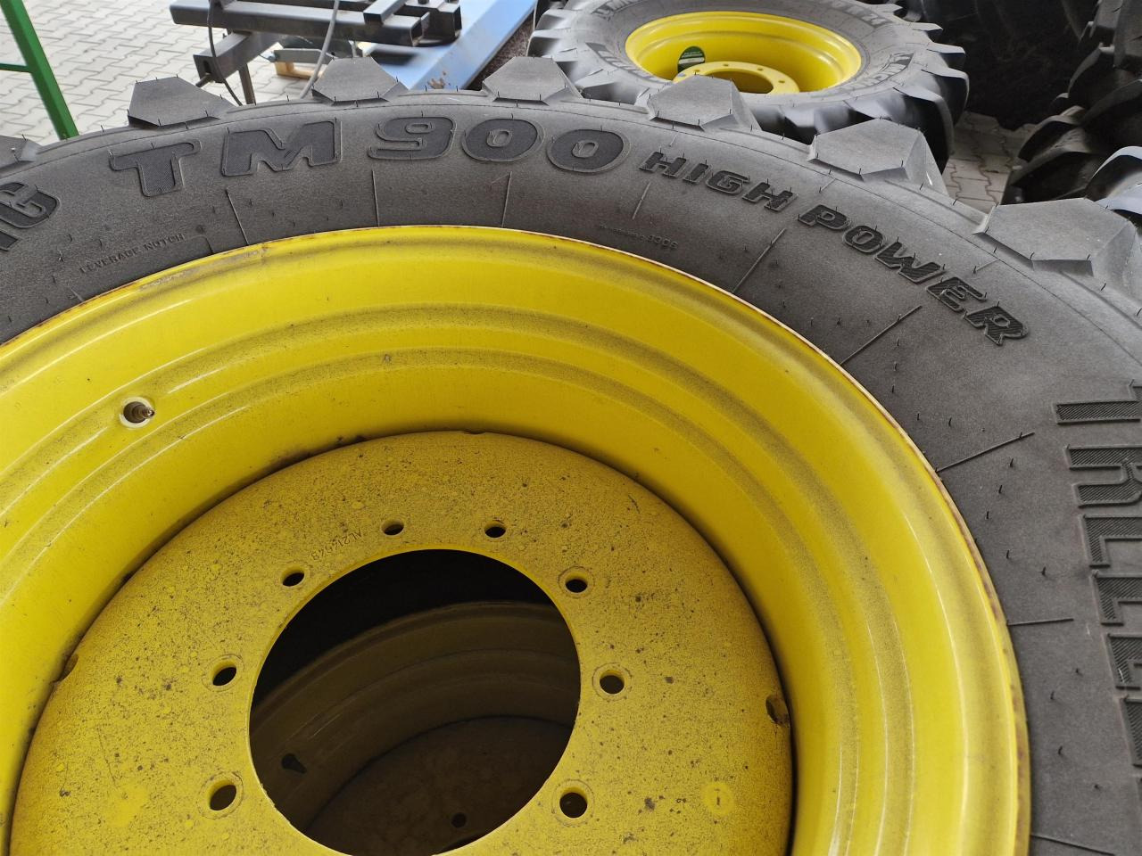 Trelleborg 600/70R30 - Band voor Landbouwmachine: afbeelding 3 Trelleborg 600/70R30 - Band voor Landbouwmachine: afbeelding 3