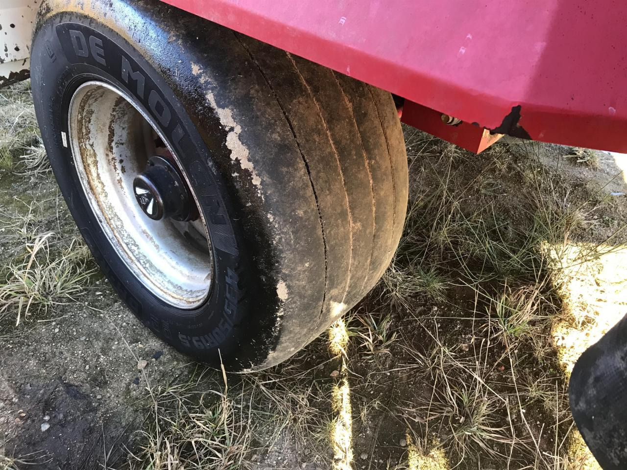 Voermengwagen Trioliet Solomix 2 / 2400 ZK: afbeelding 6 Voermengwagen Trioliet Solomix 2 / 2400 ZK: afbeelding 6