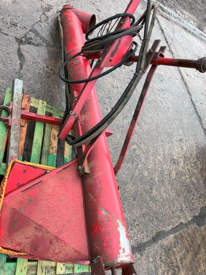 UNBEKANNT mit Trichter - Landbouwkipper: afbeelding 1 UNBEKANNT mit Trichter - Landbouwkipper: afbeelding 1