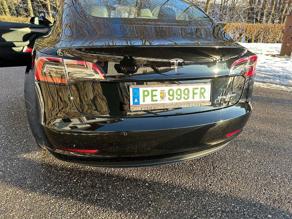 Tesla Model 3 Long Range - Personenwagen: afbeelding 4 Tesla Model 3 Long Range - Personenwagen: afbeelding 4