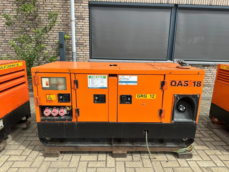 Atlas-Copco QAS 18 Yanmar Mecc Alte Spa 18 kVA Silent generatorset - Industrie generator: afbeelding 1 Atlas-Copco QAS 18 Yanmar Mecc Alte Spa 18 kVA Silent generatorset - Industrie generator: afbeelding 1