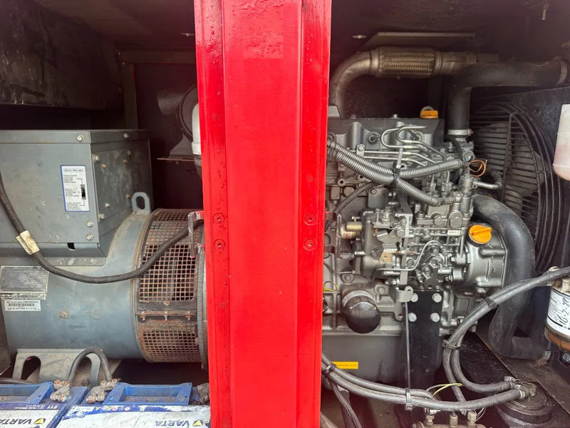 Industrie generator Atlas-Copco QAS 38 Yanmar Mecc Alte Spa 40 kVA Silent generatorset: afbeelding 5