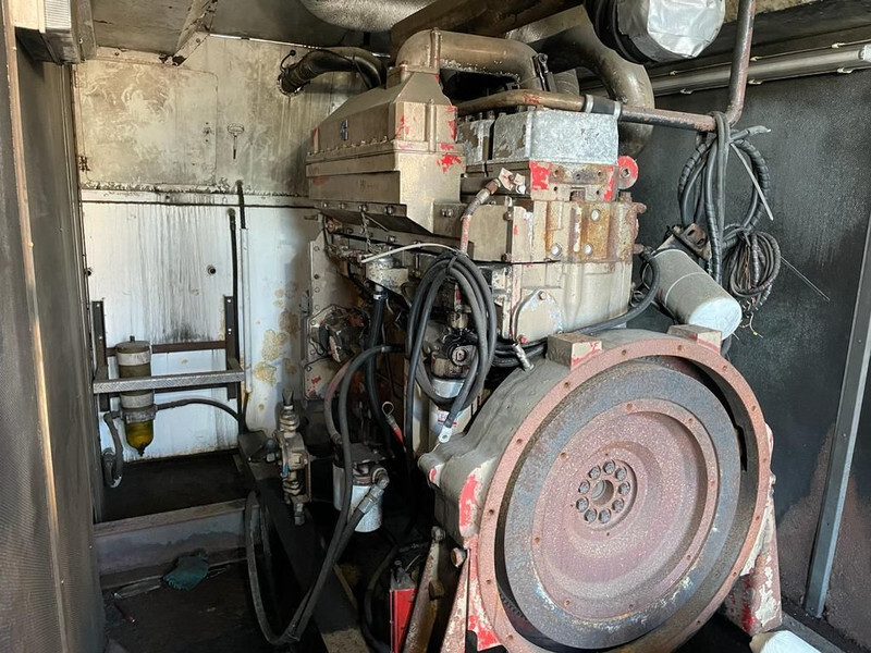 Cummins KTTA 19 C Dieselmotor in container 585 PK - Industrie generator: afbeelding 4 Cummins KTTA 19 C Dieselmotor in container 585 PK - Industrie generator: afbeelding 4