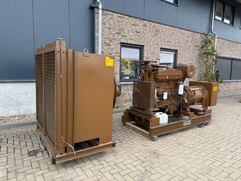 Cummins NTTA 855 G2 Leroy Somer 380 kVA generatorset ex Emergency 348 hours - Industrie generator: afbeelding 5 Cummins NTTA 855 G2 Leroy Somer 380 kVA generatorset ex Emergency 348 hours - Industrie generator: afbeelding 5