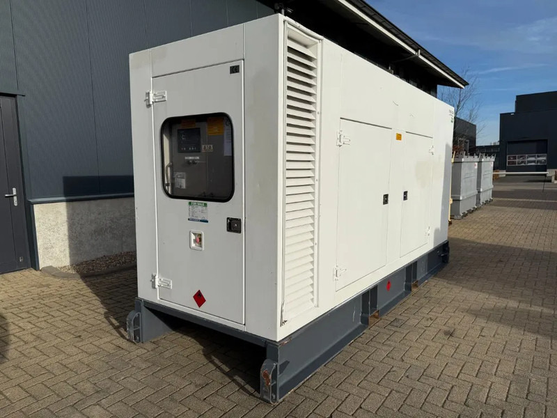 Cummins QSL9-G8 Stamford 300 kVA Supersilent Rental generatorset - Industrie generator: afbeelding 4 Cummins QSL9-G8 Stamford 300 kVA Supersilent Rental generatorset - Industrie generator: afbeelding 4