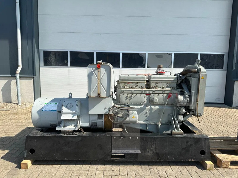 DAF 1160 AvK 105 kVA noodstroom generatorset 521 hours ! - Industrie generator: afbeelding 2 DAF 1160 AvK 105 kVA noodstroom generatorset 521 hours ! - Industrie generator: afbeelding 2