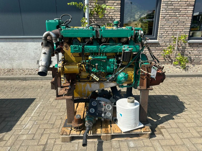 DAF 1160 Marine Diesel Motor met keerkoppeling 170 PK Engine - Motor: afbeelding 1 DAF 1160 Marine Diesel Motor met keerkoppeling 170 PK Engine - Motor: afbeelding 1