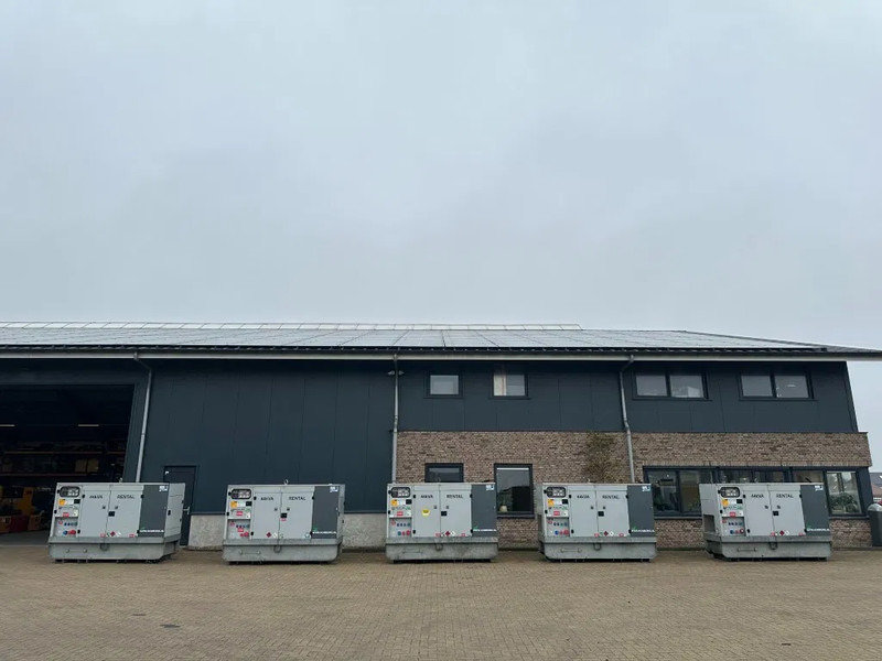 Europower EPUS44TDE Kubota Leroy Somer 44 kVA Supersilent Rental generatorset 2018 ! - Industrie generator: afbeelding 2 Europower EPUS44TDE Kubota Leroy Somer 44 kVA Supersilent Rental generatorset 2018 ! - Industrie generator: afbeelding 2