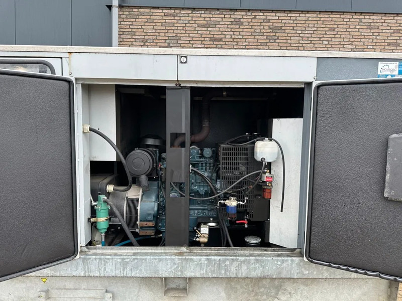 Industrie generator Europower EPUS44TDE Kubota Leroy Somer 44 kVA Supersilent Rentalg eneratorset 2018 !: afbeelding 9