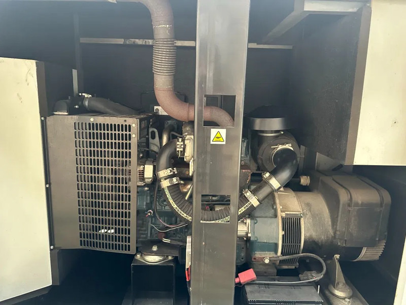 Industrie generator Europower EPUS44TDE Kubota Leroy Somer 44 kVA Supersilent Rentalg eneratorset 2018 !: afbeelding 16