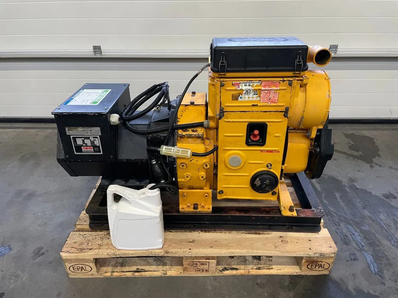 Hatz 2M40H Stamford 25 kVA generatorset - Industrie generator: afbeelding 1 Hatz 2M40H Stamford 25 kVA generatorset - Industrie generator: afbeelding 1