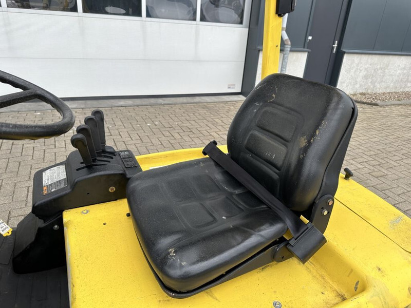 Hyster J2.00XMI 2 ton Triplex Freelift Sideshift Elektra Heftruck accu 2012 - Elektrische heftruck: afbeelding 4 Hyster J2.00XMI 2 ton Triplex Freelift Sideshift Elektra Heftruck accu 2012 - Elektrische heftruck: afbeelding 4
