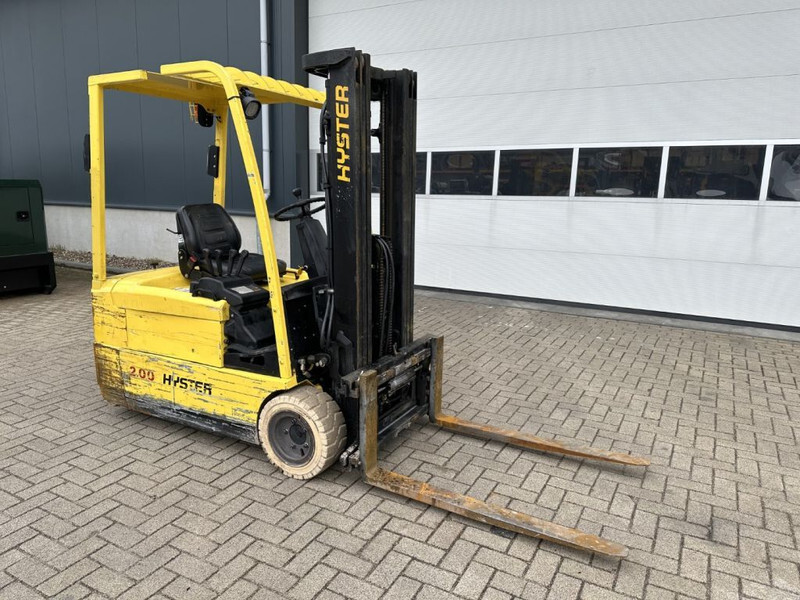 Hyster J2.00XMI 2 ton Triplex Freelift Sideshift Elektra Heftruck accu 2012 - Elektrische heftruck: afbeelding 1 Hyster J2.00XMI 2 ton Triplex Freelift Sideshift Elektra Heftruck accu 2012 - Elektrische heftruck: afbeelding 1