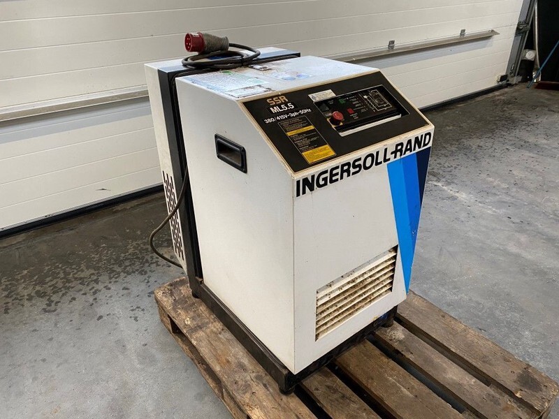 Ingersoll Rand SSR ML 5.5 SSR ML5.5 6 kW 800 L / min 7.5 Bar Elektrische Schroefcompressor - Luchtcompressor: afbeelding 1 Ingersoll Rand SSR ML 5.5 SSR ML5.5 6 kW 800 L / min 7.5 Bar Elektrische Schroefcompressor - Luchtcompressor: afbeelding 1