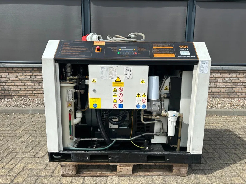 Ingersoll Rand SSR ML22 Elektrische Schroefcompressor 25 kW 3480 L / min 7.5 Bar - Luchtcompressor: afbeelding 3 Ingersoll Rand SSR ML22 Elektrische Schroefcompressor 25 kW 3480 L / min 7.5 Bar - Luchtcompressor: afbeelding 3