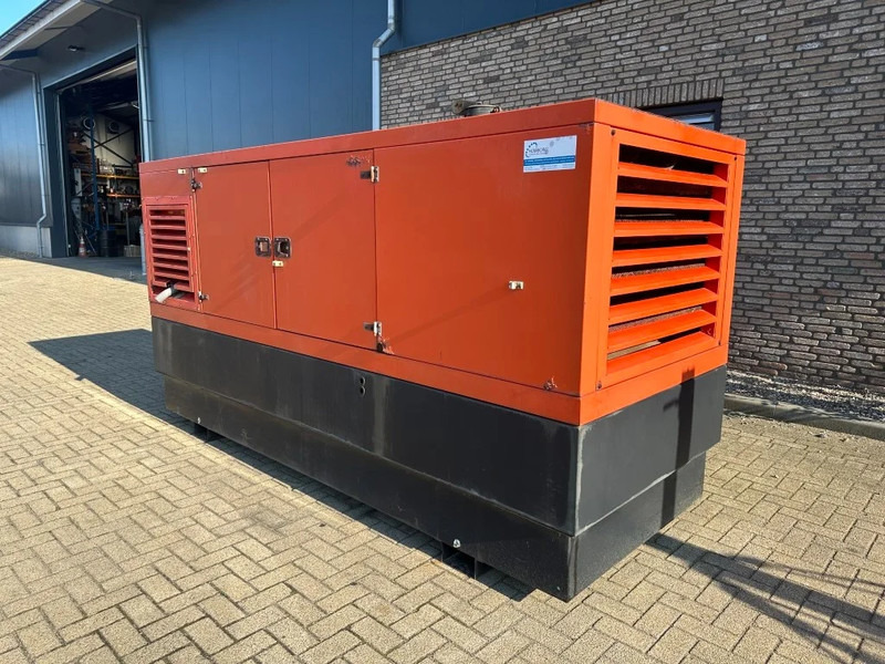 Iveco 8361 SRI 26.07 Mecc Alte Spa 210 kVA Silent generatorset - Industrie generator: afbeelding 3 Iveco 8361 SRI 26.07 Mecc Alte Spa 210 kVA Silent generatorset - Industrie generator: afbeelding 3