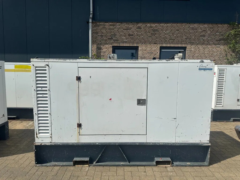 Iveco FPT NEF45 SM1A.A004 Stamford 60 kVA Silent Rental generatorset - Industrie generator: afbeelding 1 Iveco FPT NEF45 SM1A.A004 Stamford 60 kVA Silent Rental generatorset - Industrie generator: afbeelding 1