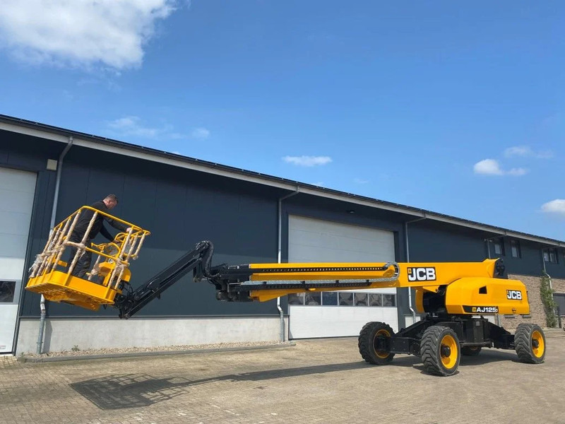 JCB AJ125D Diesel Telescoop Hoogwerker 40 Meter Werkhoogte as New ! - Telescoophoogwerker: afbeelding 3 JCB AJ125D Diesel Telescoop Hoogwerker 40 Meter Werkhoogte as New ! - Telescoophoogwerker: afbeelding 3