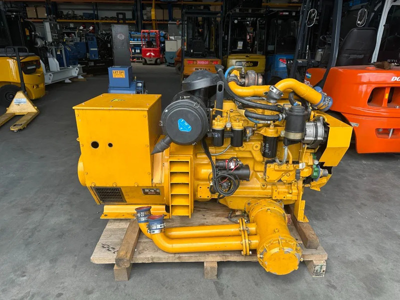 John Deere 4045 HFU 72 Stamford 81.5 kVA Marine Generatorset - Industrie generator: afbeelding 2 John Deere 4045 HFU 72 Stamford 81.5 kVA Marine Generatorset - Industrie generator: afbeelding 2