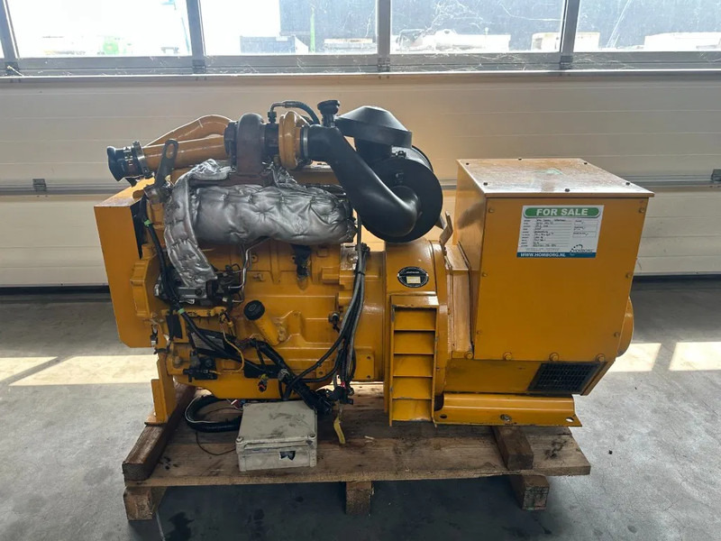 John Deere 4045 HFU 72 Stamford 81.5 kVA Marine Generatorset - Industrie generator: afbeelding 1 John Deere 4045 HFU 72 Stamford 81.5 kVA Marine Generatorset - Industrie generator: afbeelding 1