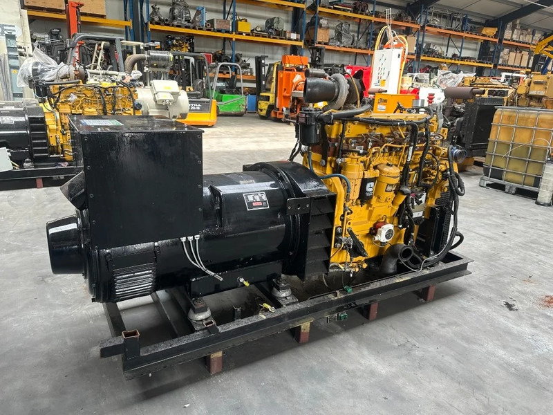 John Deere 6090 HFG 84 Stamford 405 kVA generatorset - Industrie generator: afbeelding 5 John Deere 6090 HFG 84 Stamford 405 kVA generatorset - Industrie generator: afbeelding 5