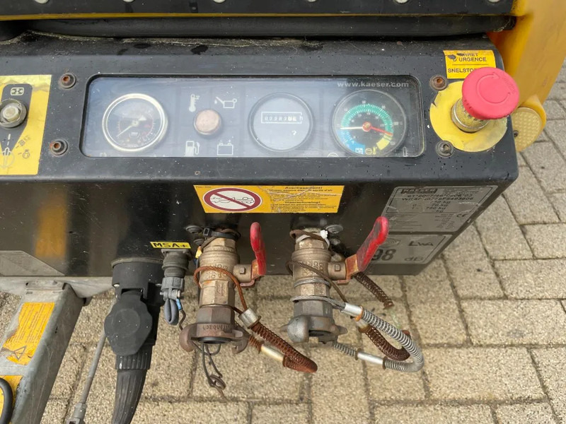 Kaeser M43 Kubota 4,3 m3 / min 7 Bar 30 kW Mobielel Compressor - Luchtcompressor: afbeelding 5 Kaeser M43 Kubota 4,3 m3 / min 7 Bar 30 kW Mobielel Compressor - Luchtcompressor: afbeelding 5