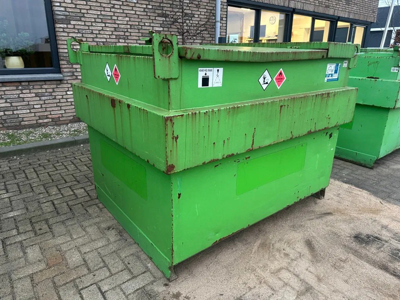 Kiwa IBC Steenbergen 2000 liter Dieseltank met handpomp Milieutank - Opslagtank: afbeelding 5 Kiwa IBC Steenbergen 2000 liter Dieseltank met handpomp Milieutank - Opslagtank: afbeelding 5