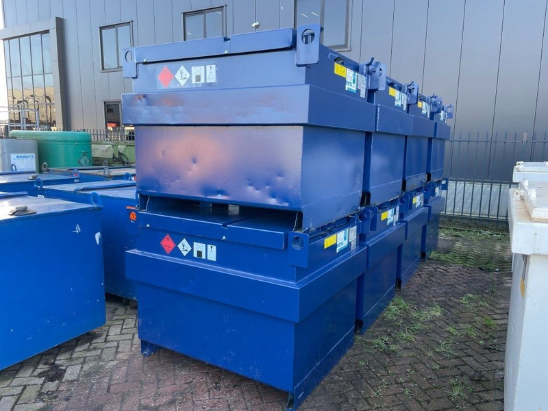 Kiwa IBC Steenbergen 750 liter Dieseltank met handpomp - Opslagtank: afbeelding 1 Kiwa IBC Steenbergen 750 liter Dieseltank met handpomp - Opslagtank: afbeelding 1