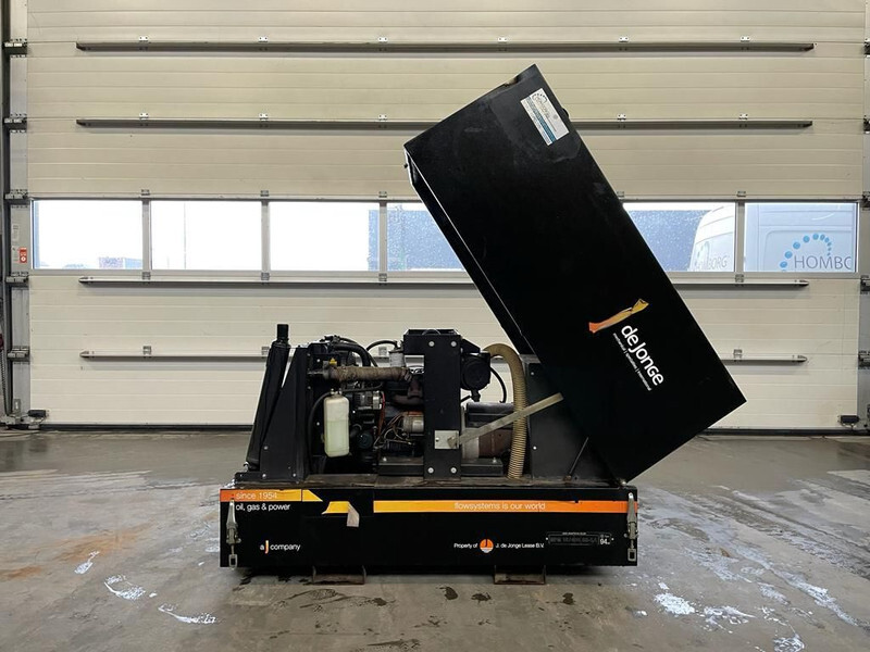 Kubota GenSet MPM 15/400 SS-KA 15 kVA 400 Amp Silent Las generatorset - Industrie generator: afbeelding 2 Kubota GenSet MPM 15/400 SS-KA 15 kVA 400 Amp Silent Las generatorset - Industrie generator: afbeelding 2