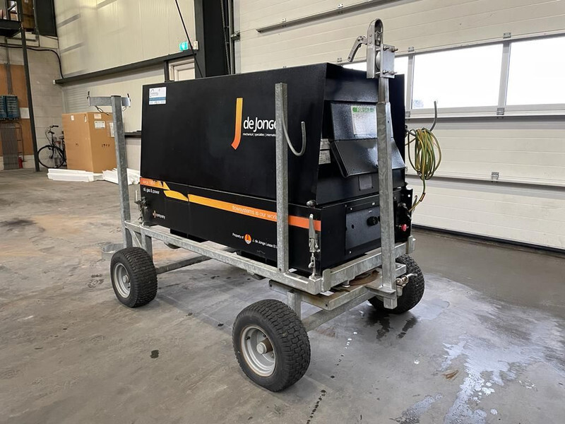 Kubota GenSet MPM 15/400 SS-KA 15 kVA 400 Amp Silent Las generatorset - Industrie generator: afbeelding 2 Kubota GenSet MPM 15/400 SS-KA 15 kVA 400 Amp Silent Las generatorset - Industrie generator: afbeelding 2
