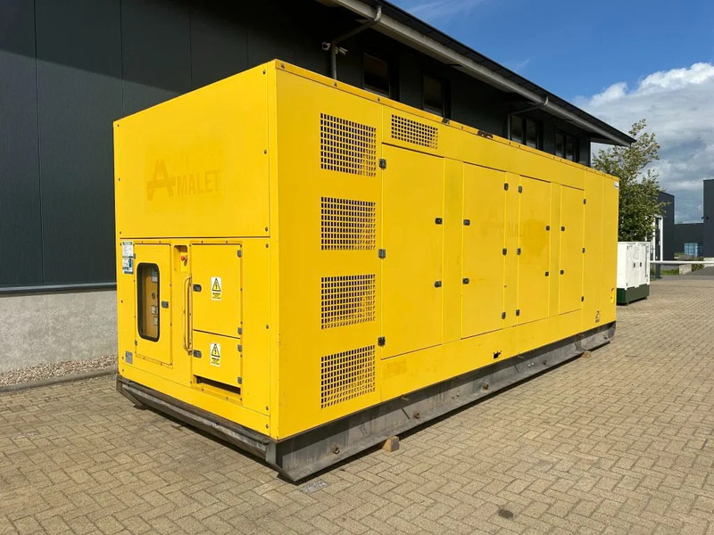 MTU 16V 2000 Leroy Somer 1125 kVA Silent generatorset - Industrie generator: afbeelding 1 MTU 16V 2000 Leroy Somer 1125 kVA Silent generatorset - Industrie generator: afbeelding 1