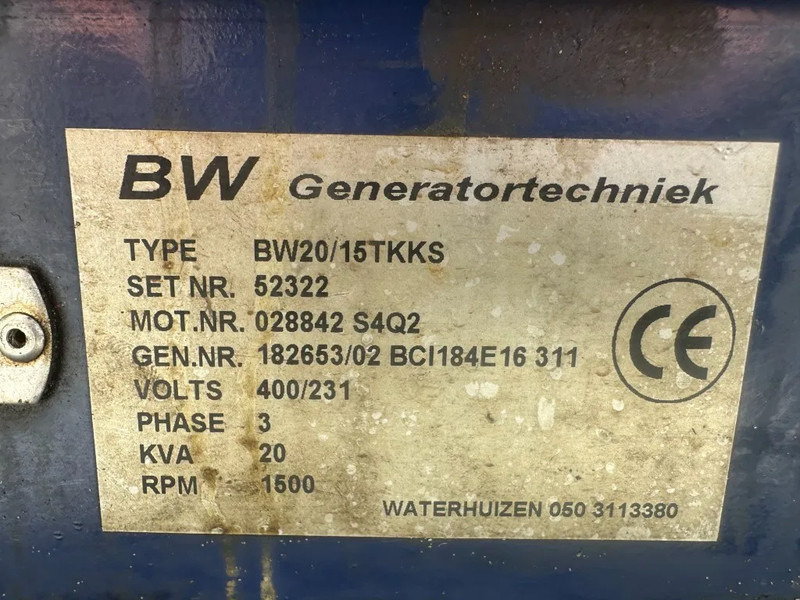 Mitsubishi S4Q2 Stamford 20 kVA marine generatorset - Industrie generator: afbeelding 4 Mitsubishi S4Q2 Stamford 20 kVA marine generatorset - Industrie generator: afbeelding 4