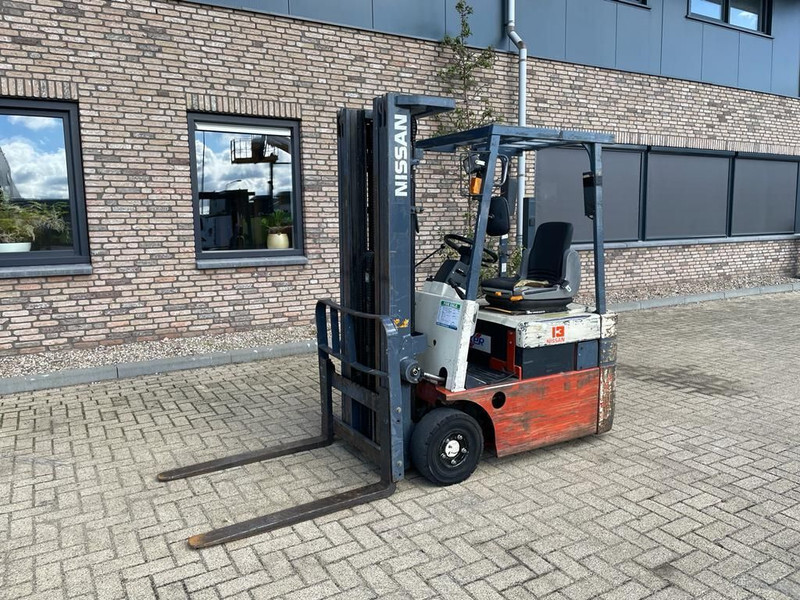 Nissan NX01L13U Elektra 1.25 ton Triplex Freelift Heftruck - Elektrische heftruck: afbeelding 2 Nissan NX01L13U Elektra 1.25 ton Triplex Freelift Heftruck - Elektrische heftruck: afbeelding 2